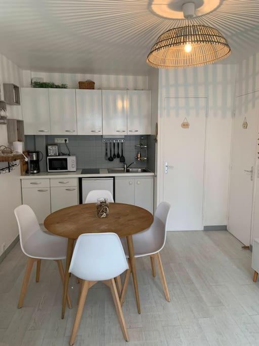 Houlgate Souplex 50M Plage Et Commerces Ngoại thất bức ảnh